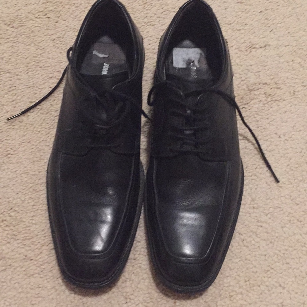 Size 9 dress shoes